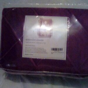 PHF pleated 3pc queen burgundy red wine velour duvet cover set! Brand New!